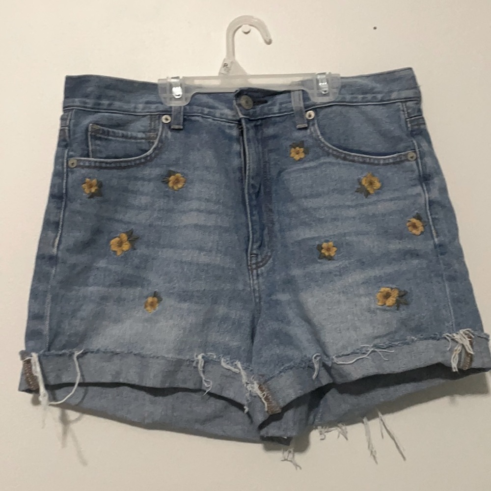 American Eagle Mom Shorts